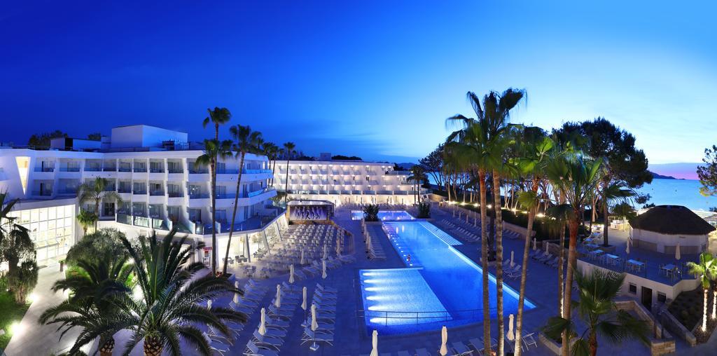 Iberostar Waves Playa De Muro Esterno foto